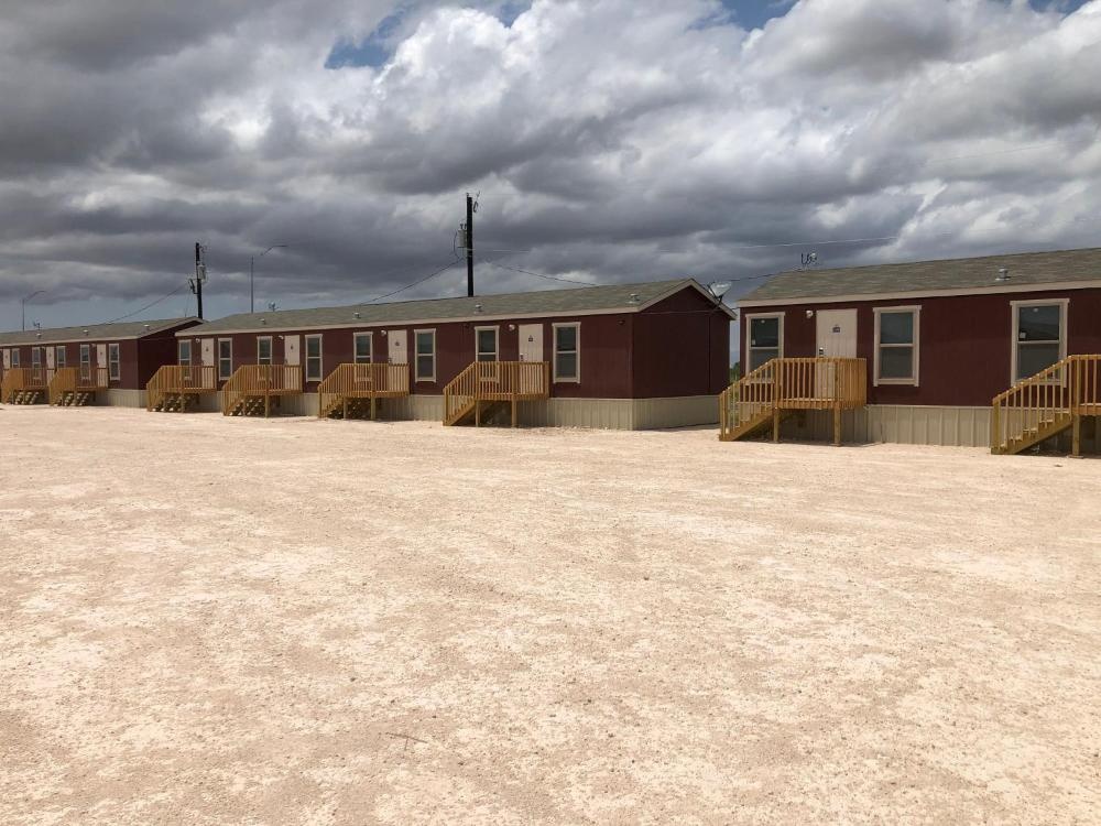 Monahans Country Inn