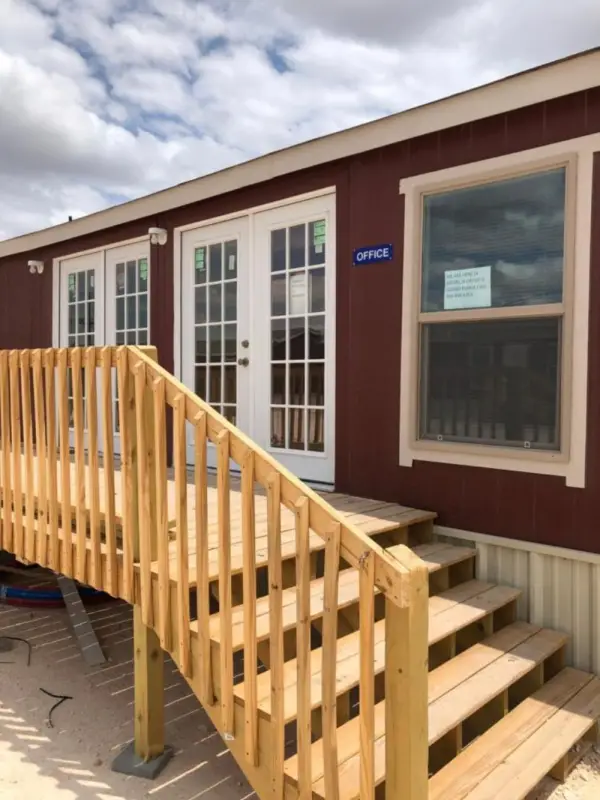 Monahans Country Inn 7